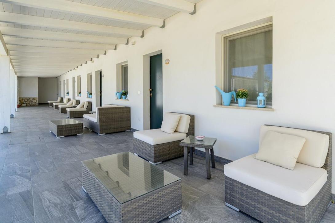 Hotel Mandetta Paestum Bagian luar foto