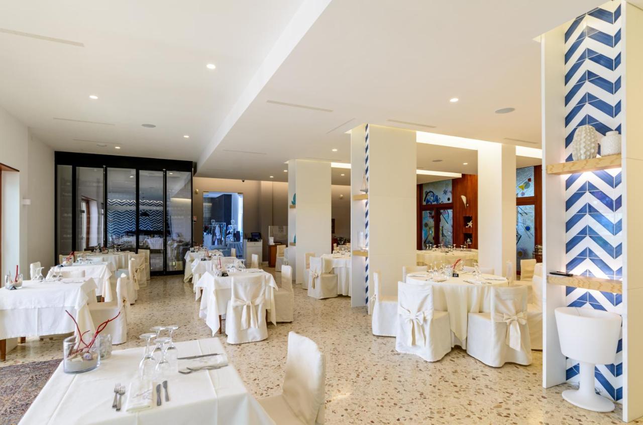 Hotel Mandetta Paestum Bagian luar foto